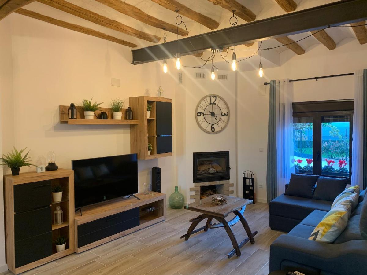 Alojamiento Con Amplio Salon Y Chimenea. Daire Valverde  Dış mekan fotoğraf