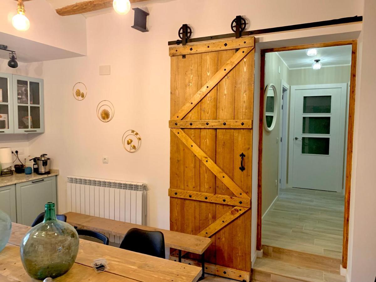Alojamiento Con Amplio Salon Y Chimenea. Daire Valverde  Dış mekan fotoğraf